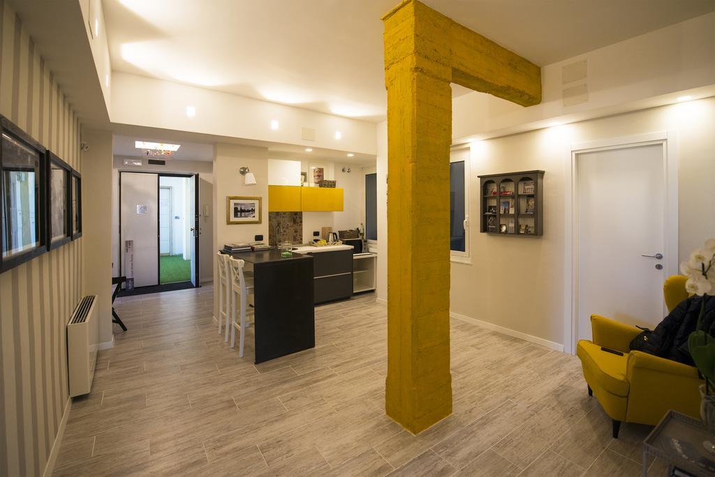 So&Leo Guest House Генуя Екстер'єр фото